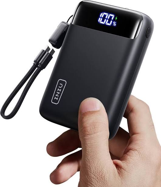 INIU Power Bank, USB C 22.5W 20000mAh Portable Charger PD3.0 QC4.0, Fast Charge LED Display Battery Pack Battery Pack with Flashlight for iPhone 15 14 13 12 Pro X Samsung S22 S21 Google LG iPad Tablet